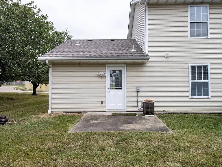 4903 Moniteau Ct — Photo 19