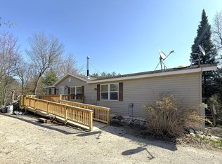 N6720 S 3rd St, Crivitz, WI 54114