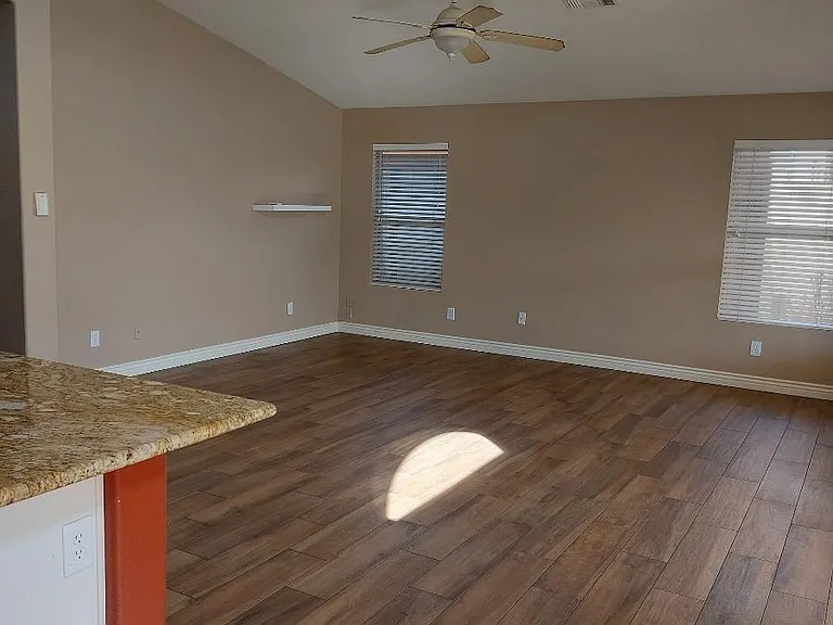 9657 W Potter Dr — Photo 19