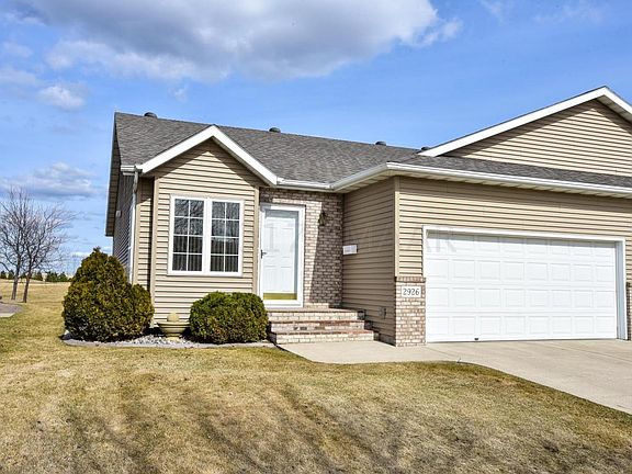 2nd image of 2926 Eagle Dr