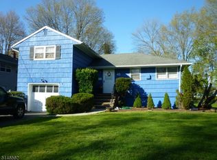 48 Shelly Dr, New Providence, NJ 07974