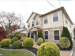 2804 Haverford Rd, Ardmore, PA 19003