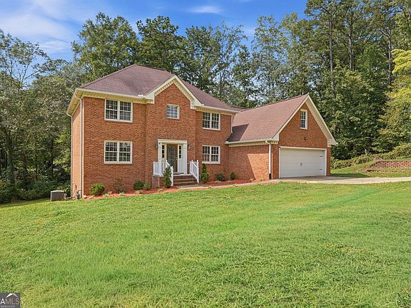 2nd image of 835 Lockriver Way