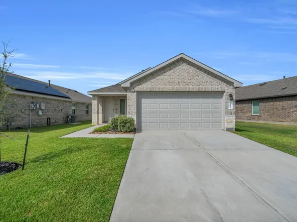 24443 Elmwood Falls Dr, Spring, TX 77373