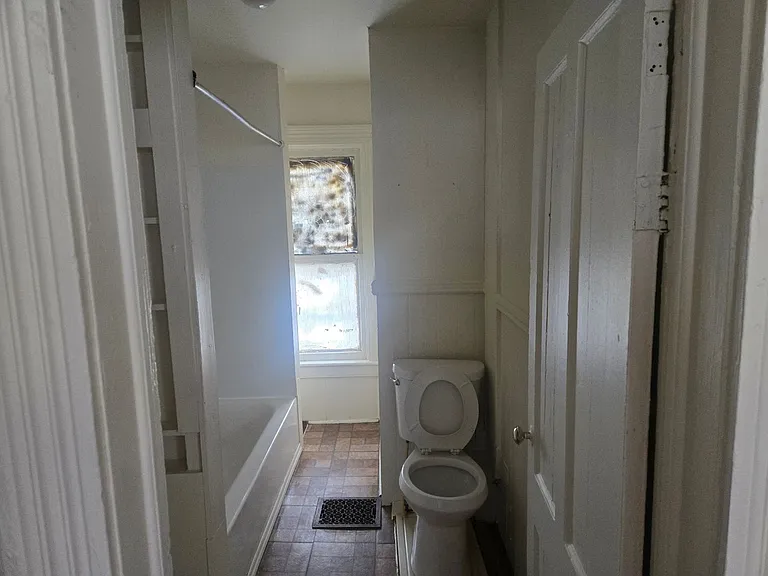 45 Chamberlain St — Photo 9