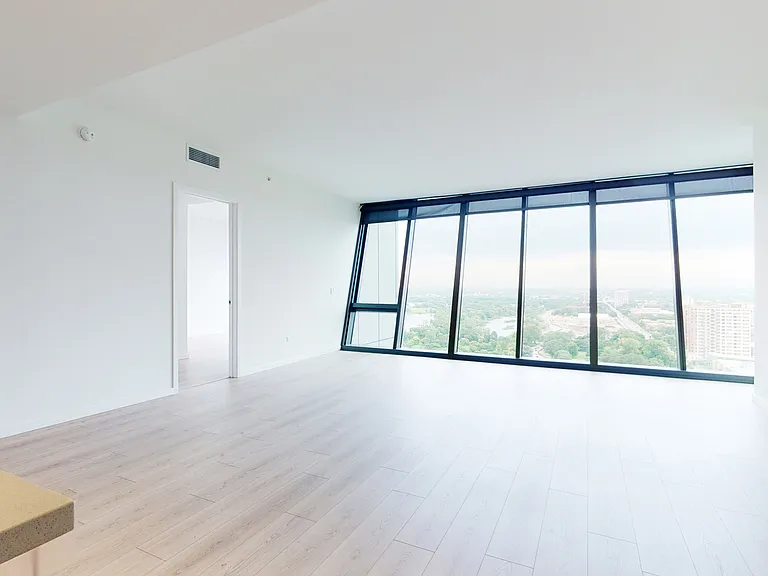 Dining/Living room