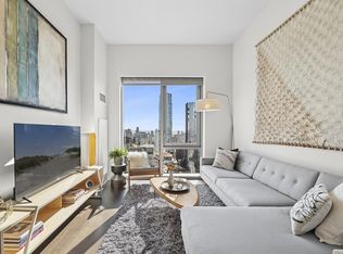 100 W 31st St APT 27D, New York, NY 10001