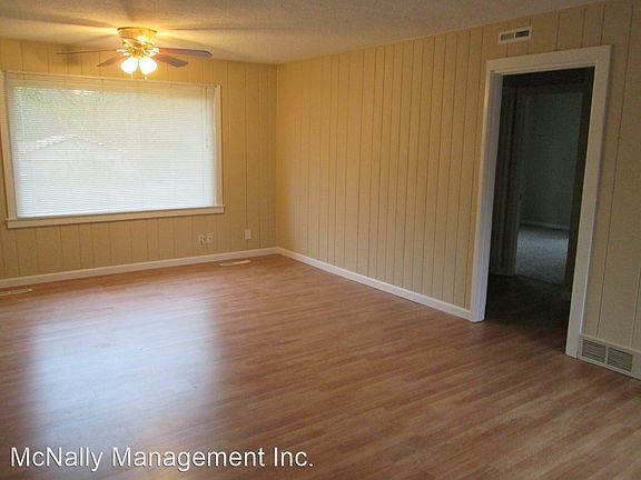 4th image of 7507 Skansie Ave NW