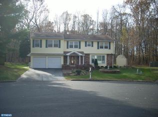 5 Waltham Ct, Hamilton, NJ 08690