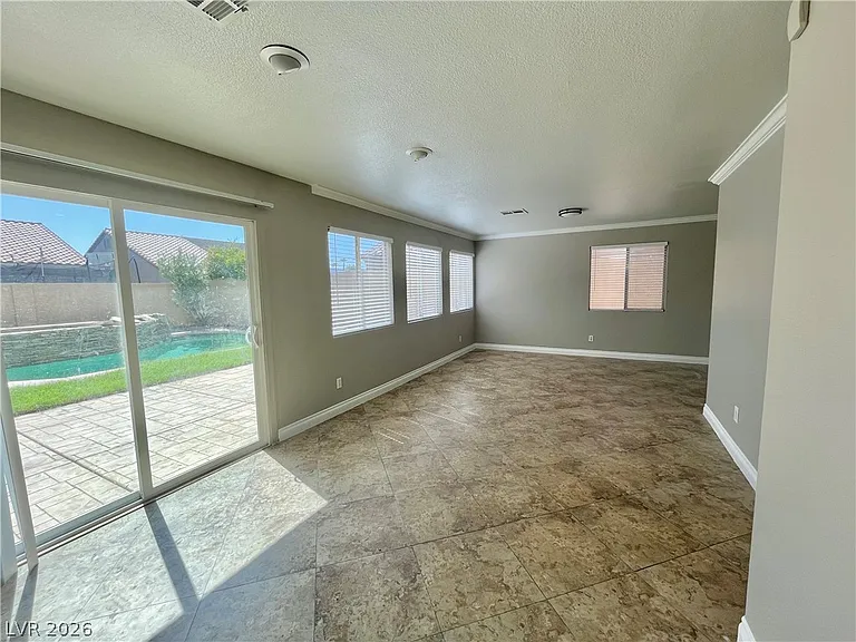 9924 Clover Field Ct — Photo 7