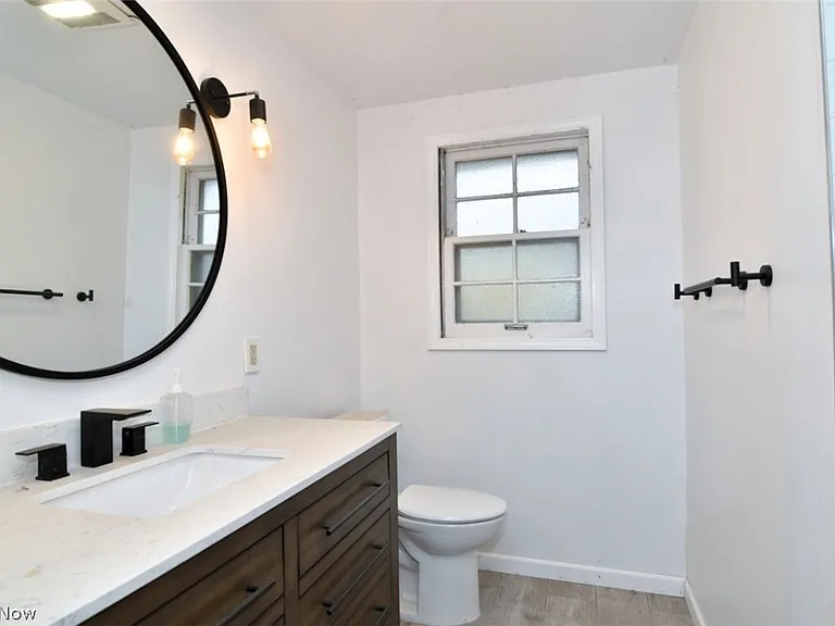 23310 Wendover Dr — Photo 38