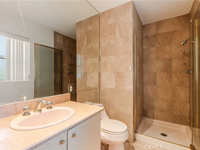 2396 Venus Dr — Photo 29