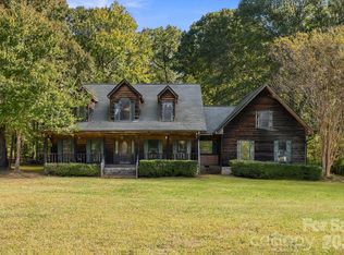 1130 Beamguard Rd, Clover, SC 29710