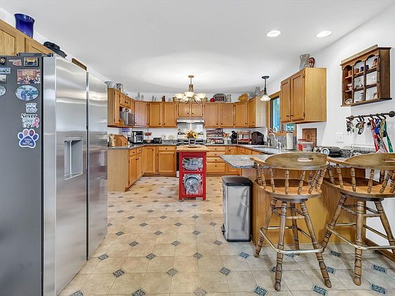 5th image of 1229 Andrea Dr
