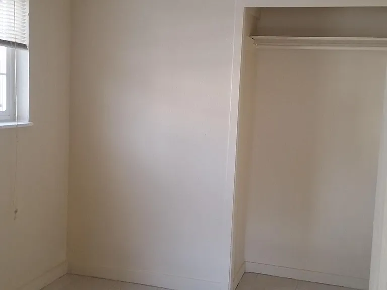 208 N 1st St #1 — Photo 7