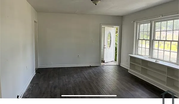 324 Northside Cir — Photo 4