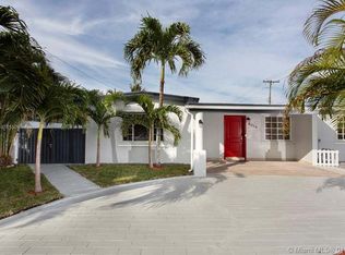 9215 SW 42nd St, Miami, FL 33165