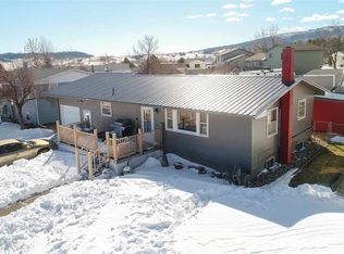 1408 Whitetail Dr, Sturgis, SD 57785