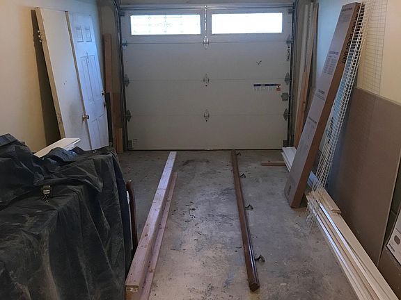 Single car garage with driveway spot as well