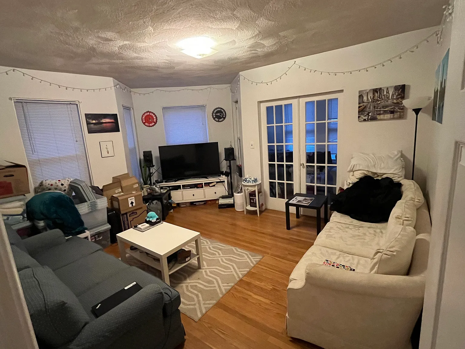 2 bed, 2775 sqft, $3,000 — Photo 2