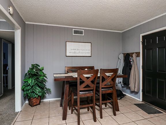 5th image of 906 Beacon Dr