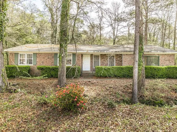 2761 Walnut Creek Rd, Macon, GA 31211