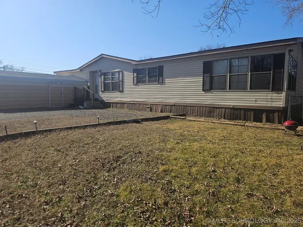 112 E Bois D Arc Ave, Fort Gibson, OK 74434