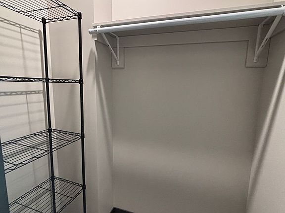 4th image of 407 W Norfolk Ave #311