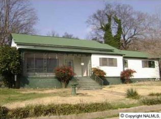 608 Forest Ave NW, Fort Payne, AL 35967