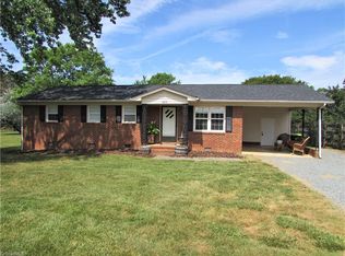 516 Feezor Rd, Lexington, NC 27292