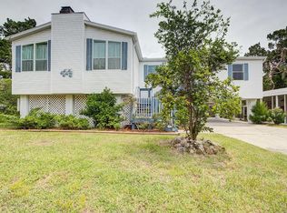 2275 S Hunt Pt, Crystal River, FL 34429