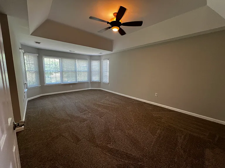 21379 Fultonham Cir — Photo 20