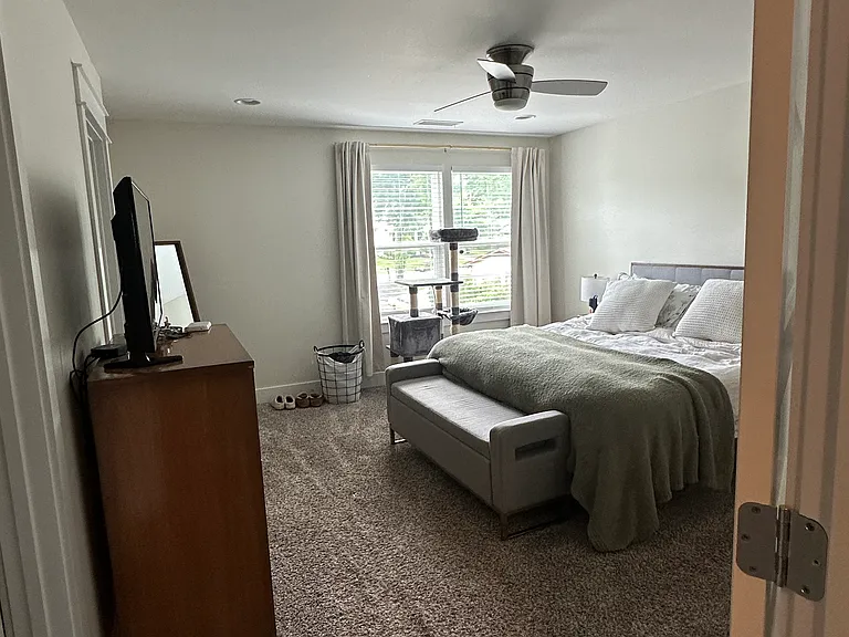 1429B Litton Ave — Photo 3