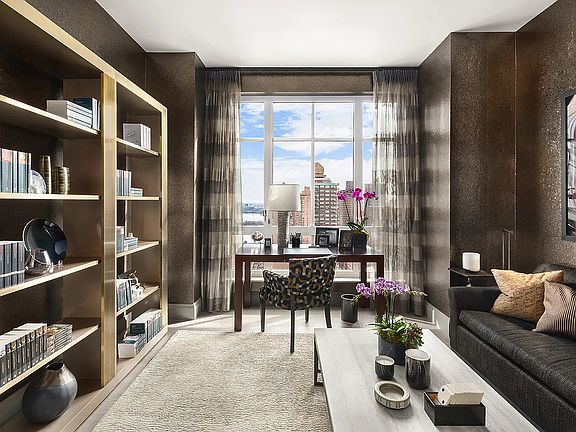 5th image of 200 E 95th St APT 11A