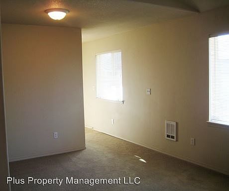 4th image of 2390 NE Mary Rose Pl APT 2