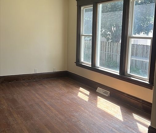 4th image of 4130 Colfax Ave N