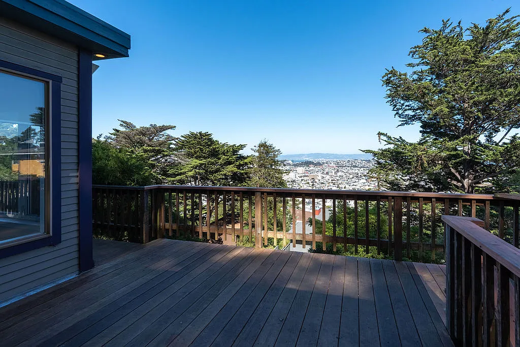2 bed, $5,500 — Photo 1