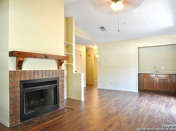 4th image of 8511 Stonebridge APT 2