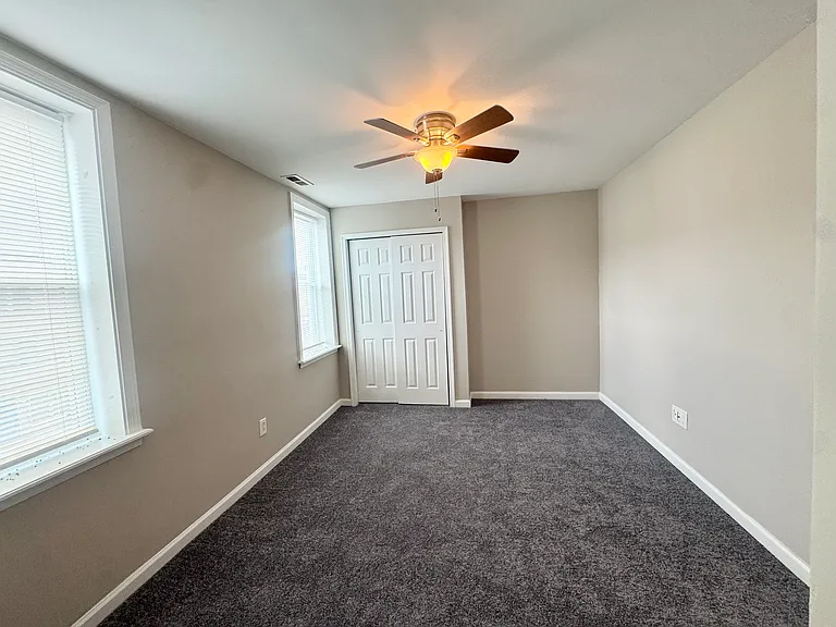 3510 Wallace St — Photo 31
