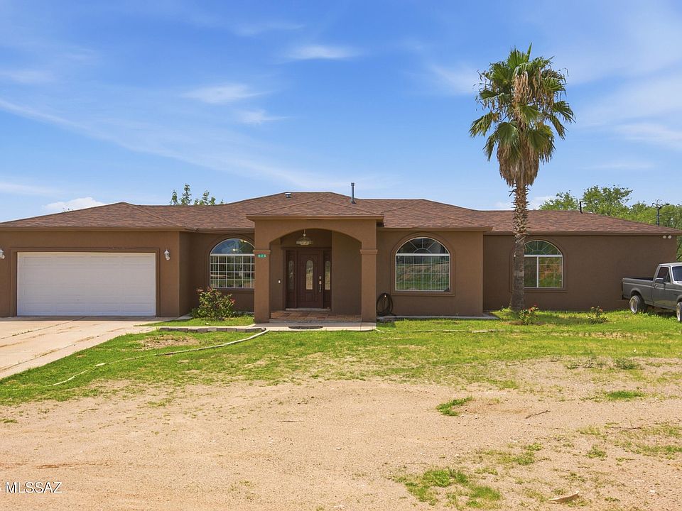 1st image of 975 Calle Dura