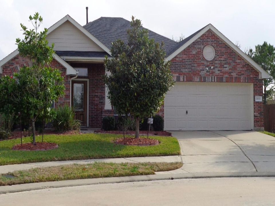 1st image of 7043 Wheaton Hill Ln