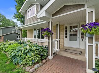 N51W35827 Hillcrest COURT, Oconomowoc, WI 53066