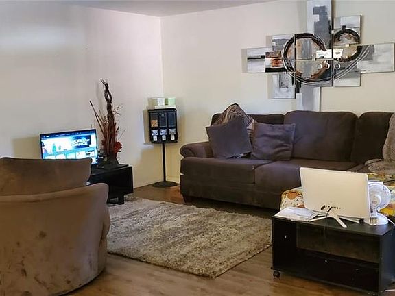 3rd image of 4408 W Lake Mead Blvd Unit 202