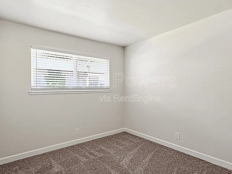 2760 Coloma St #3 — Photo 10