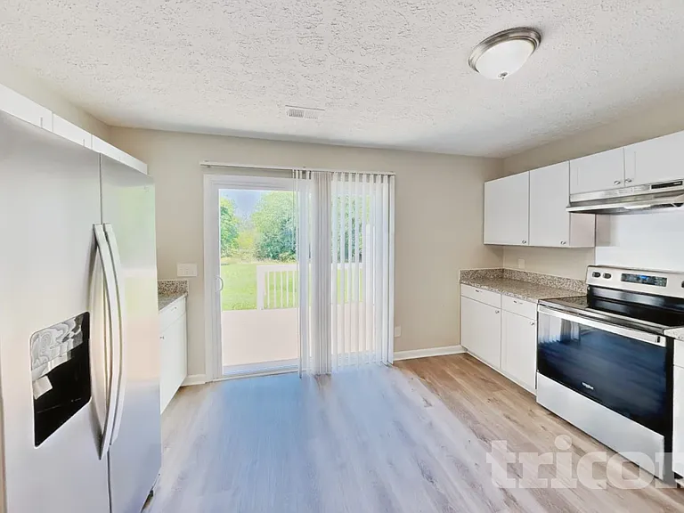 2773 River Bend Dr — Photo 6