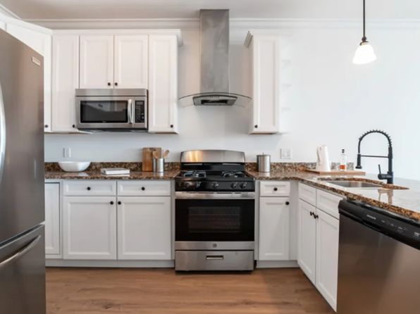 1 Brown St Unit 1809