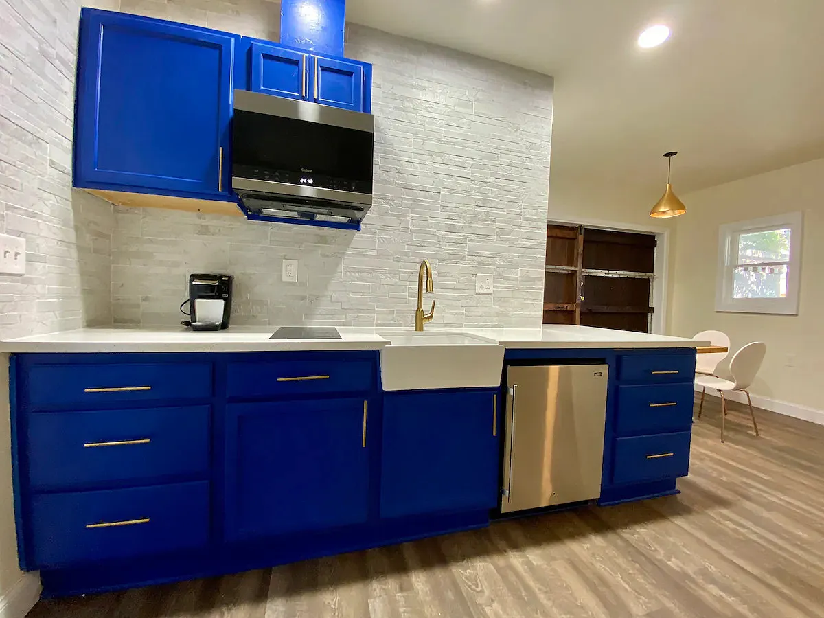 Studio, 440 sqft, $1,695 — Photo 2