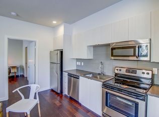 686 SE Spokane St #6, Portland, OR 97202