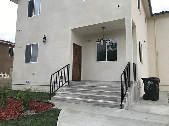 3rd image of 132 E 109th Pl
