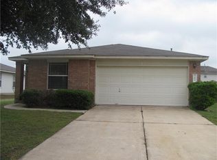 207 Katy B Ln, Bastrop, TX 78602